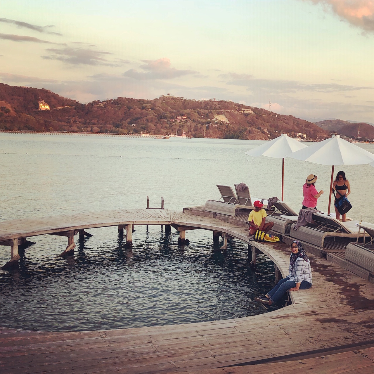 7250690B-67EF-4E9E-A6C5-D465EF87C3F0